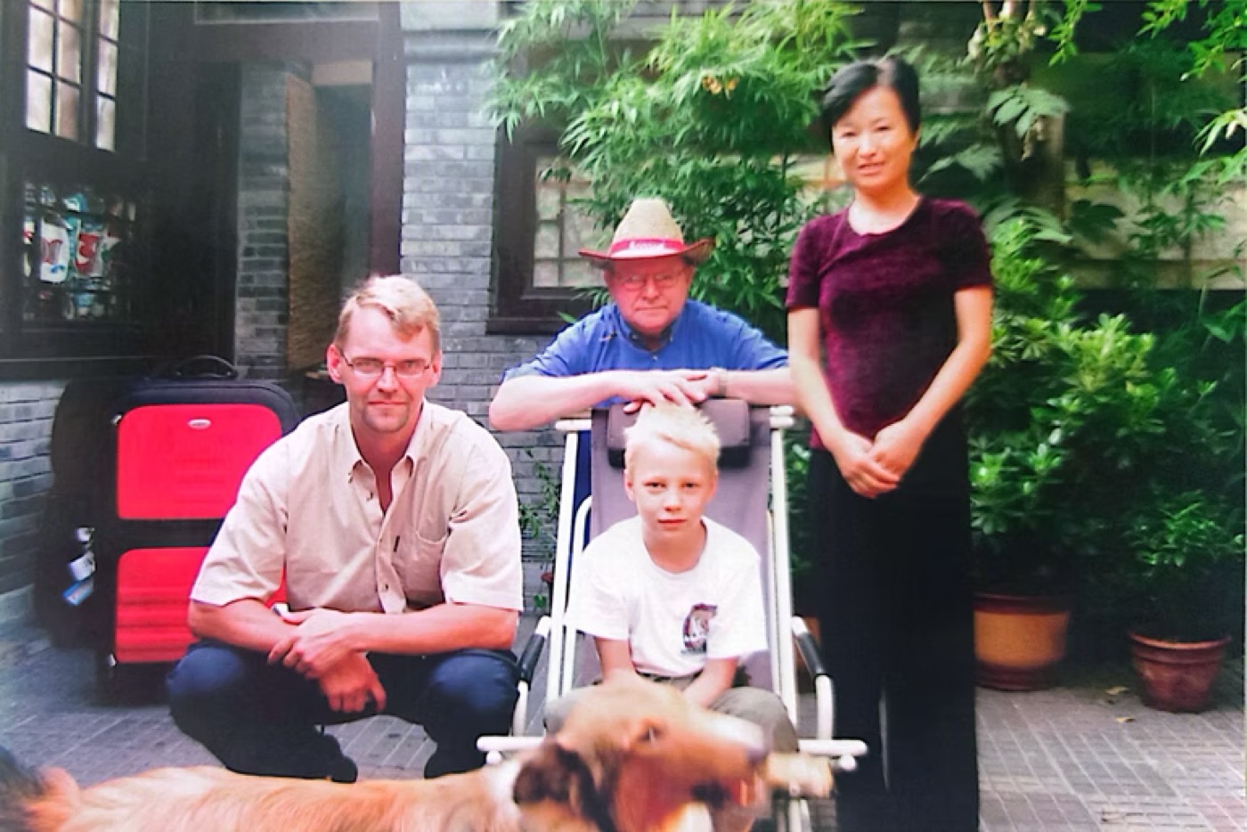 A quiet family visit